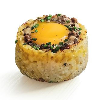 baked egg with morels and cream