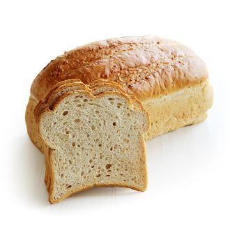 le pain aux céréales tranché